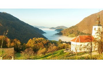 Slovenija Privát Cerkno, Eksterijer